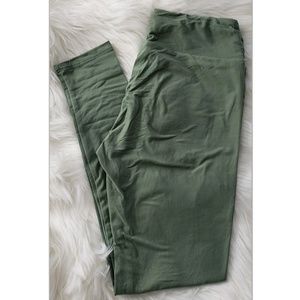 Lularoe Sage Green Leggings